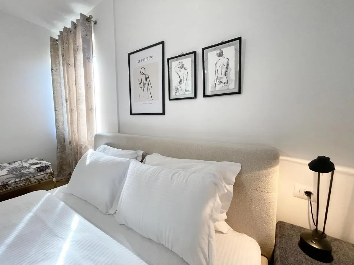 Metro Suites Tirana Apartment