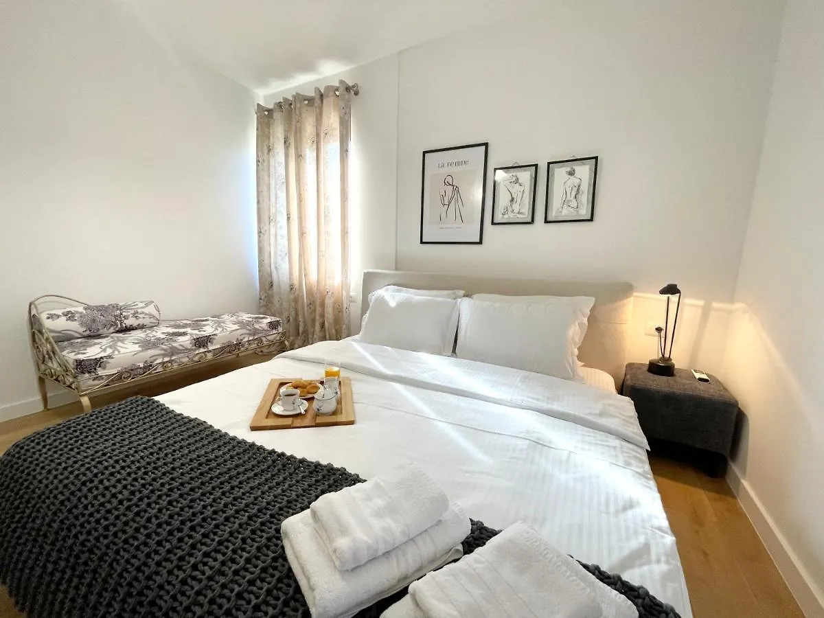 Metro Suites Tirana