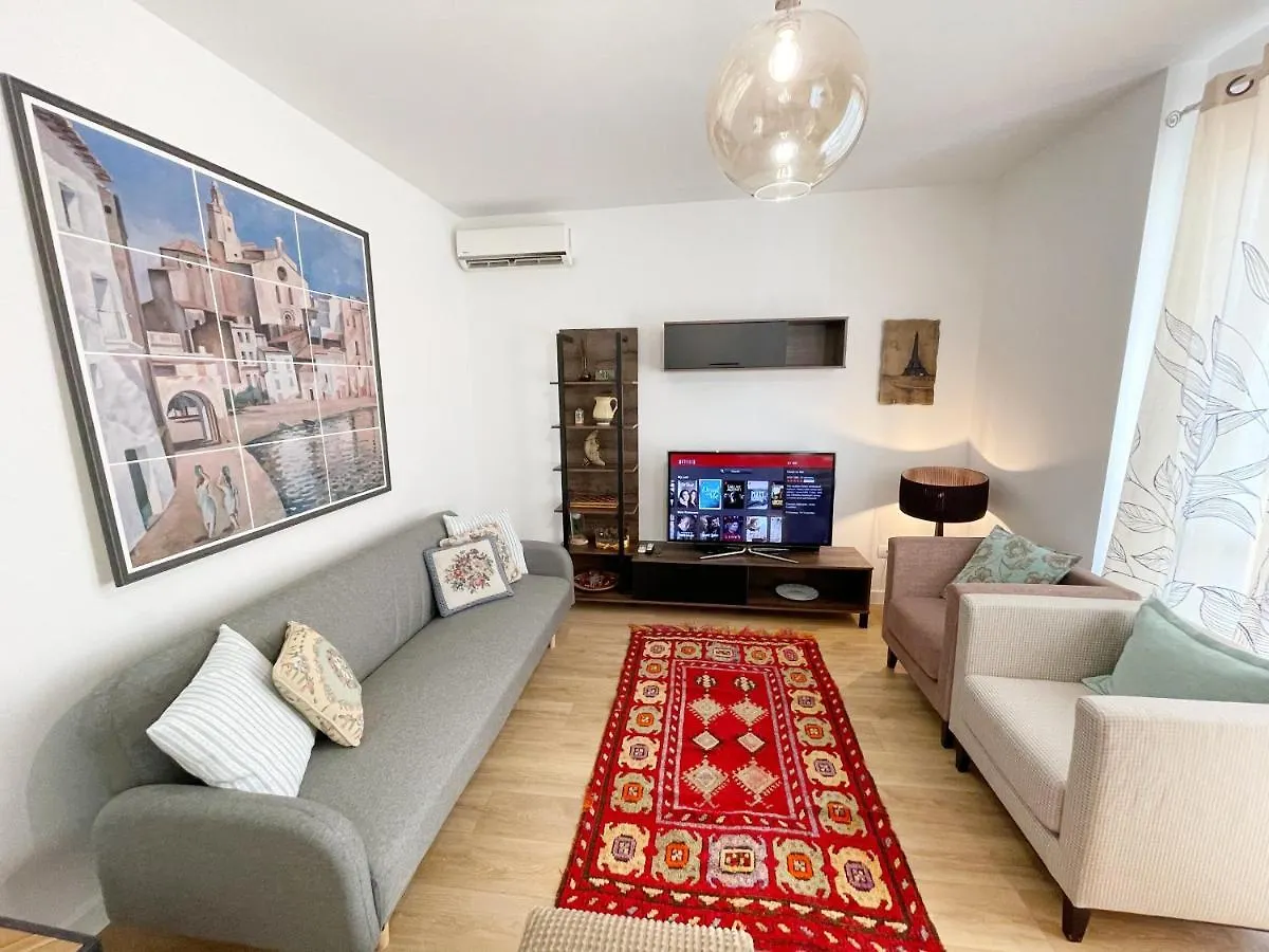 Apartment Metro Suites Tirana