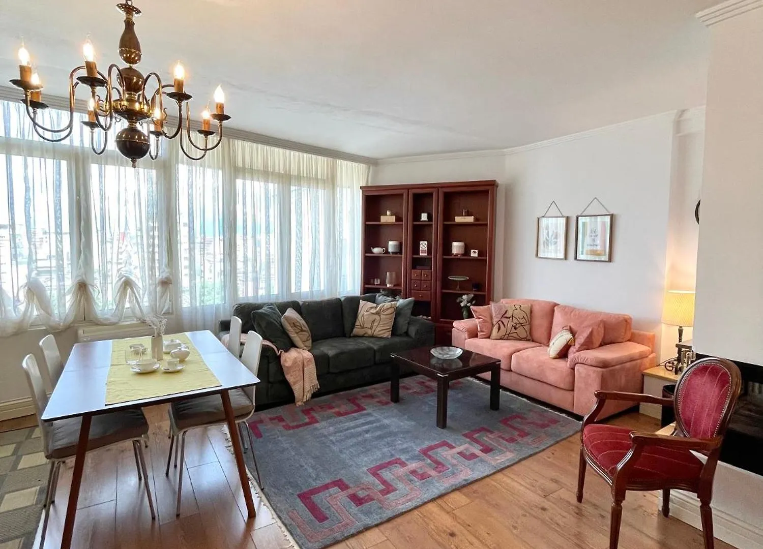Metro Suites Tirana